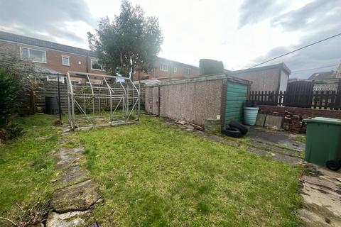 2 bedroom semi-detached house for sale, Stratford Close, Huddersfield HD7