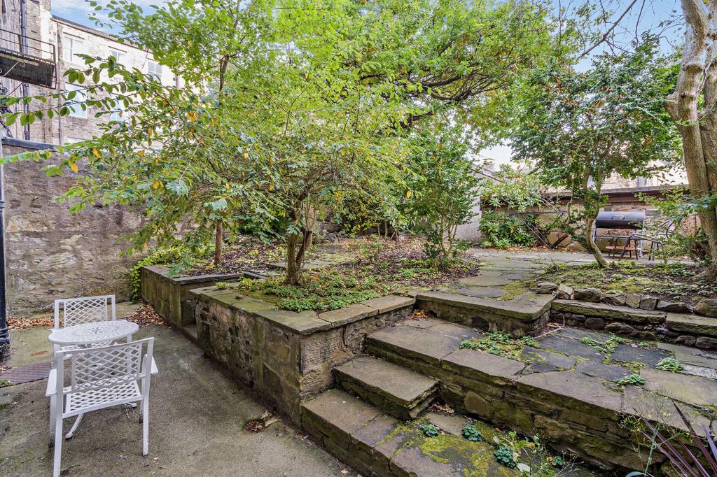 Private Garden