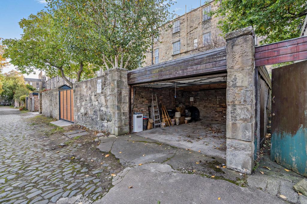 Rear Lane Access