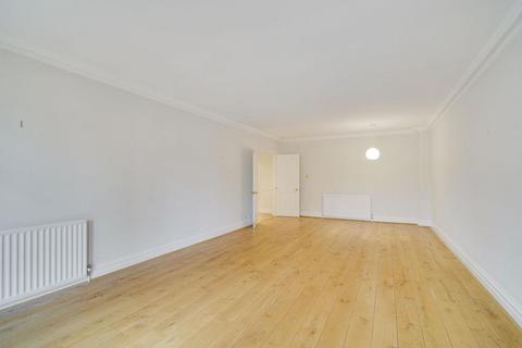 undefined, Richmond Bridge Estate, Clevedon Road, Twickenham, TW1
