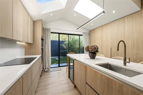 undefined, Arlington Road, Teddington, TW11