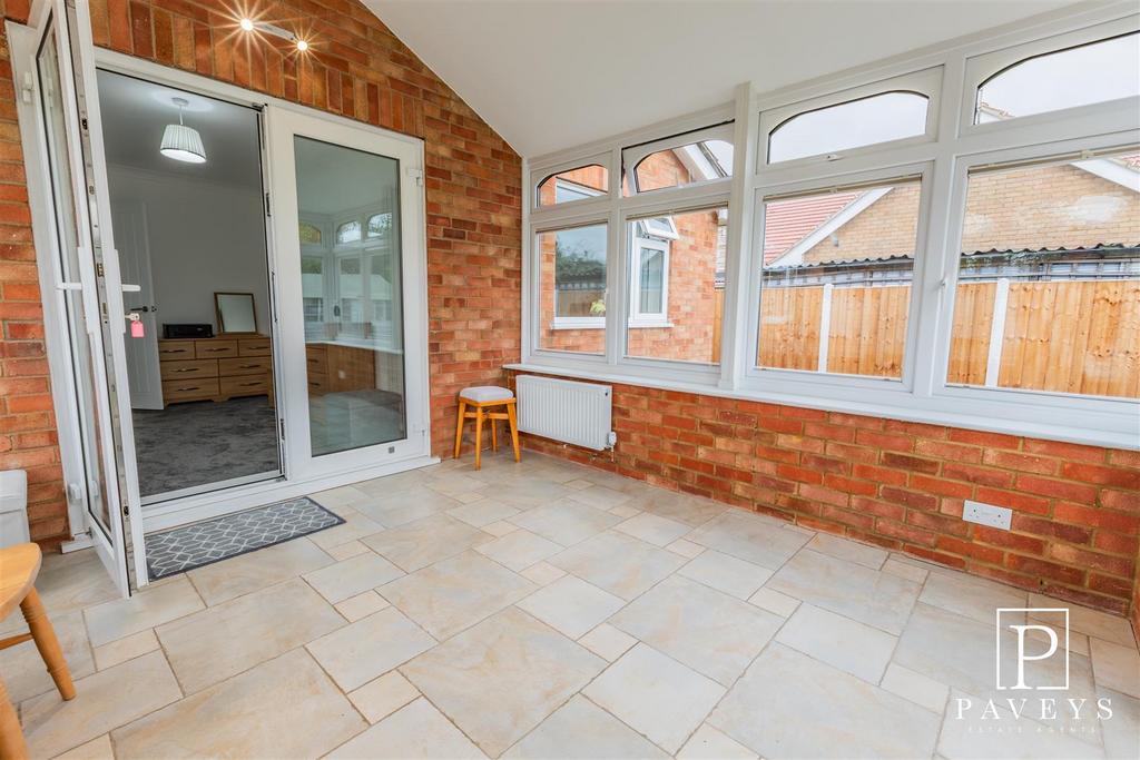 Garden room