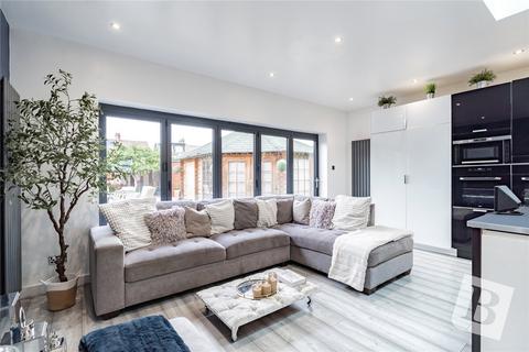 undefined, Winifred Avenue, Hornchurch, RM12