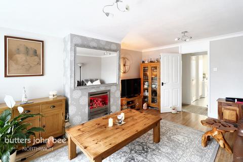 4 bedroom detached bungalow for sale, Pear Tree Drive, Northwich