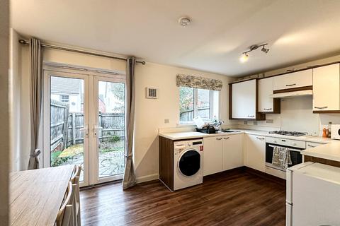 3 bedroom terraced house to rent, Kings Drive, Bridgwater TA6