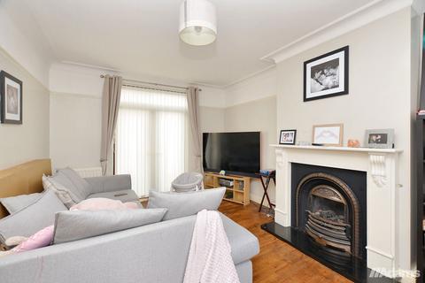 undefined, Latham Avenue, Runcorn