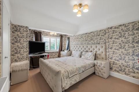 undefined, Eversley Road, Surbiton KT5
