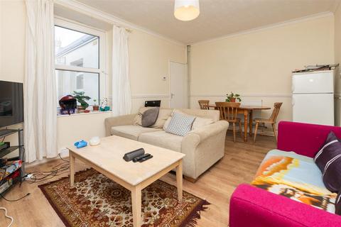 undefined, BPC02277, Lewington Road, Fishponds BS16