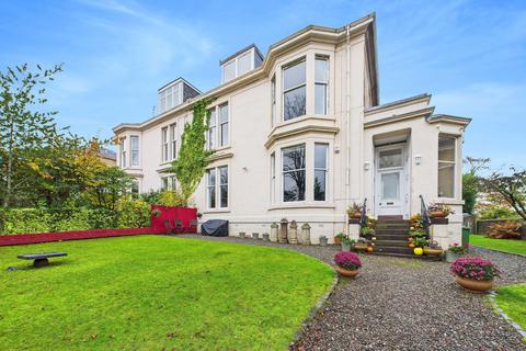2 bedroom flat to rent, 2/1, 13 Cleveden Drive