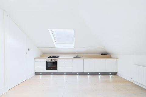 2 bedroom flat to rent, 2/1, 13 Cleveden Drive