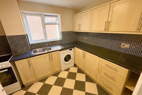 undefined, Ash Grove, London SE20