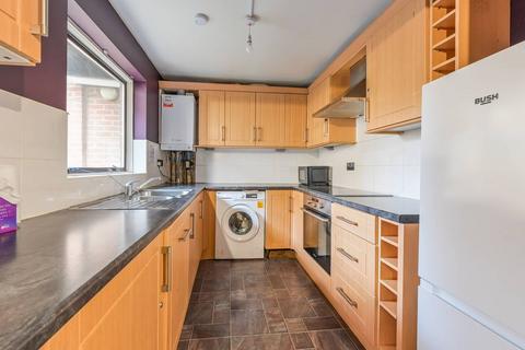 2 bedroom flat for sale, Horseshoe Close, Isle Of Dogs, London, E14
