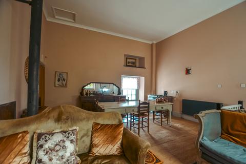 10 North Street, Lostwithiel, PL22 0EG