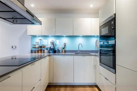 2 bedroom flat to rent, Cofferdam Way, London SE8