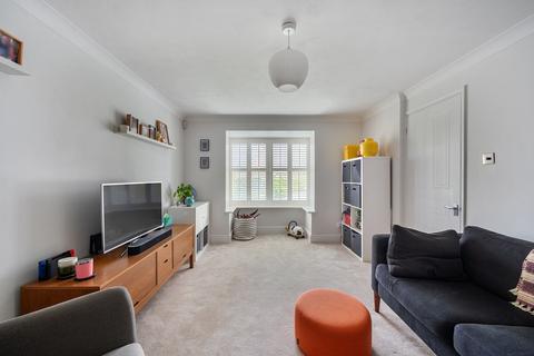 undefined, Stanley Close, Coulsdon CR5