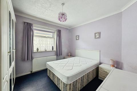3 bedroom detached bungalow for sale, 21 Knowles Avenue Rhyl