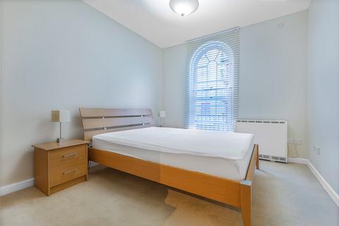 33 Frederick Square, London, SE16 5XR