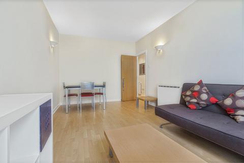 33 Frederick Square, London, SE16 5XR