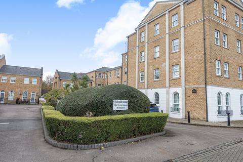 33 Frederick Square, London, SE16 5XR