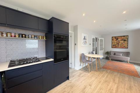 undefined, Walton Cardiff, Tewkesbury GL20