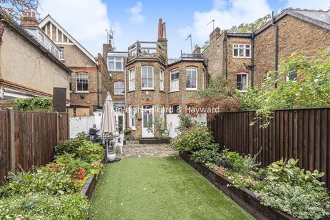 2 bedroom flat to rent, Priory Road, London, N8
