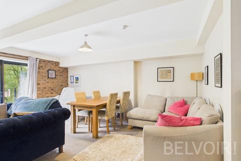 3 bedroom maisonette to rent, Abbey Wharf, Abbey Foregate, Shrewsbury, SY2