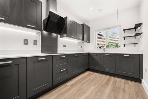 undefined, Hawthorn Drive, Berkshire RG45
