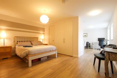undefined, Severn Place, Cambridge CB1