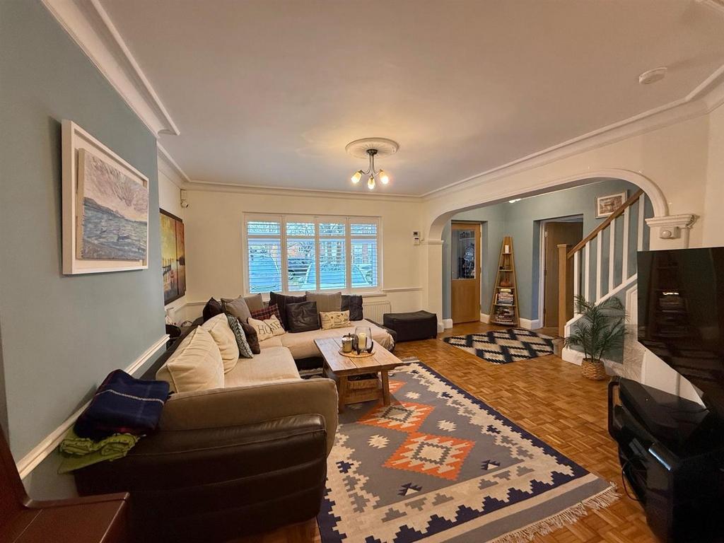 Living Room.jpg