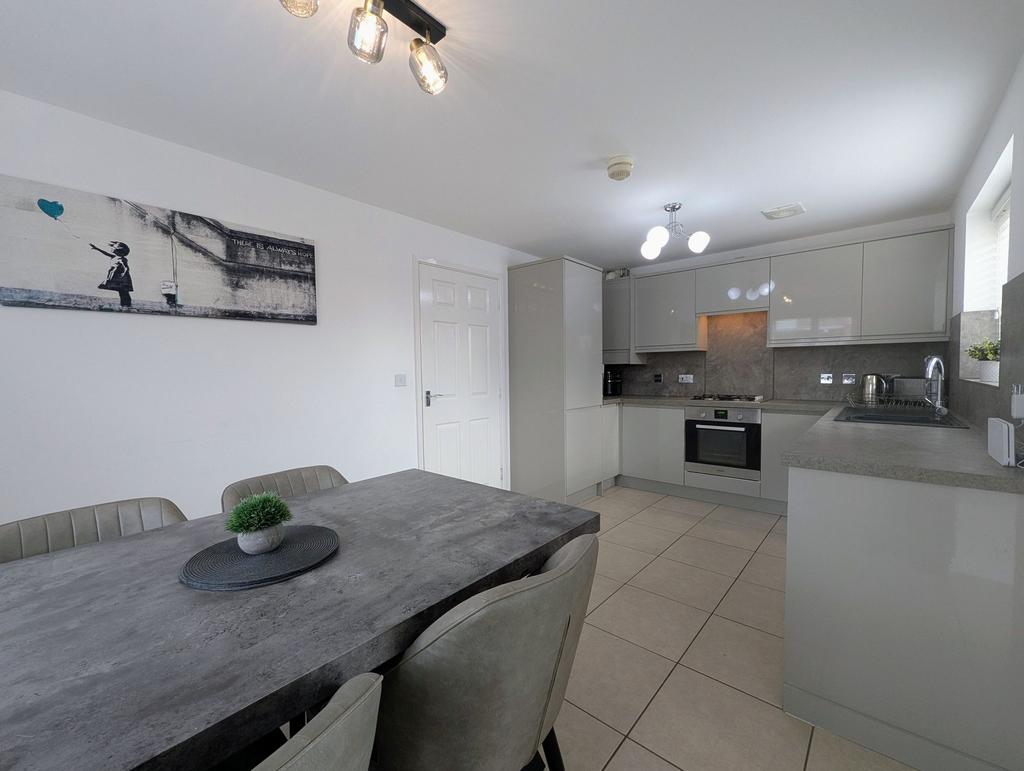 Kitchen Diner