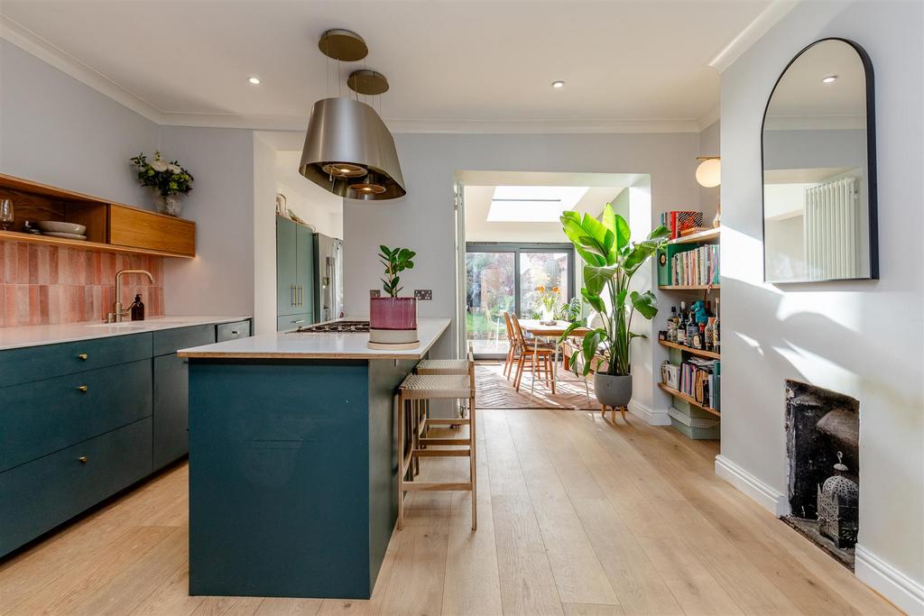 Dial Lane, Downend Kitchen.jpg