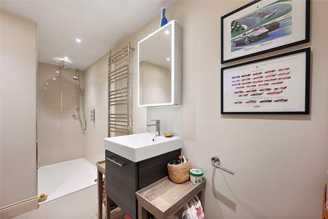 80 Abdale Road, London, W12 7EU