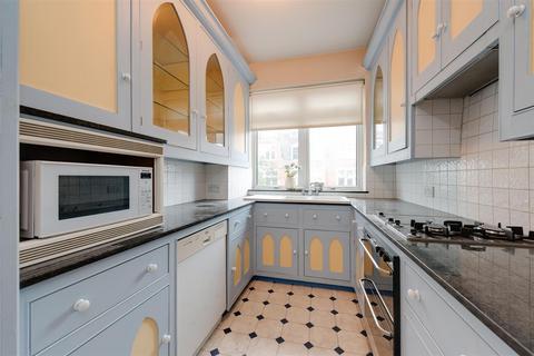 2 bedroom apartment for sale, Saxon Hall, Palace, London W2