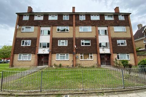 Oakdale Road, London SW16