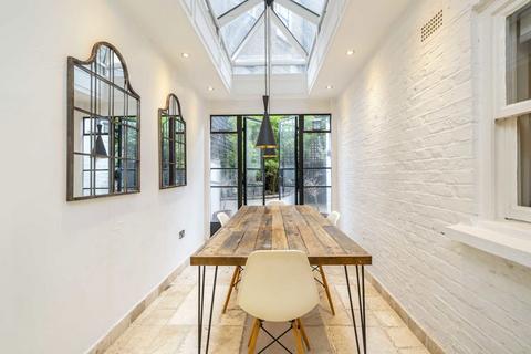 2 bedroom flat to rent, Cambridge Street, London SW1V