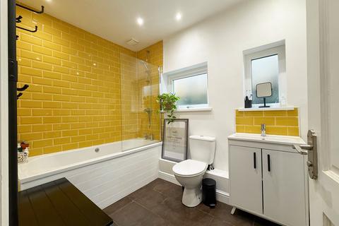 2 bedroom terraced house for sale, Llantwit Fardre, Pontypridd CF38
