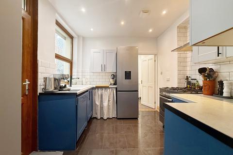 2 bedroom terraced house for sale, Llantwit Fardre, Pontypridd CF38