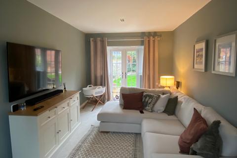 3 bedroom detached house for sale, Pianoforte Road, Roade, NN7 2QL