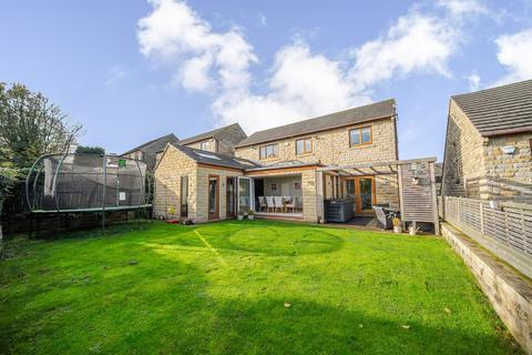 4 bedroom detached house for sale, Harefield Park, Birkby, HD2