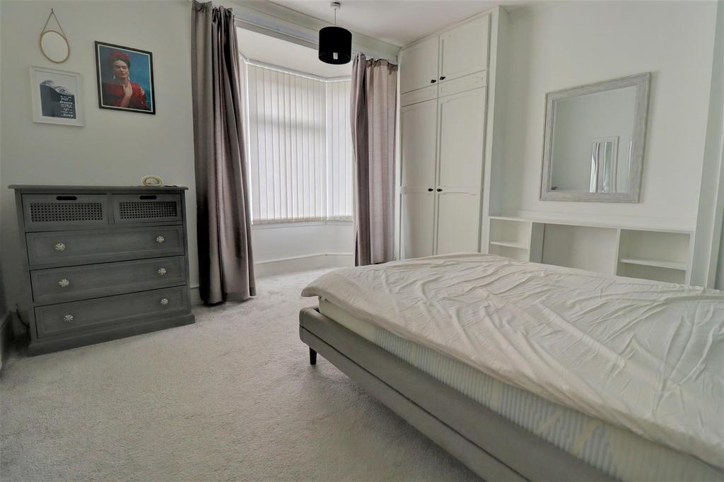 Bedroom One.jpg