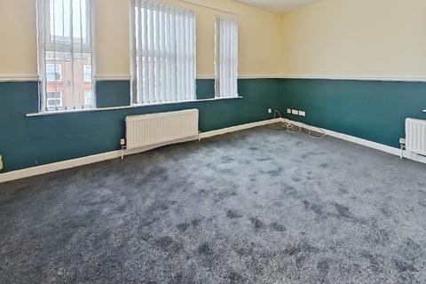 undefined, County Road, Walton L4