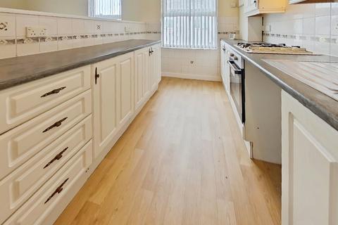 undefined, County Road, Walton L4