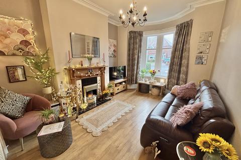 2 bedroom semi-detached house for sale, Lawsons Road, Thornton FY5