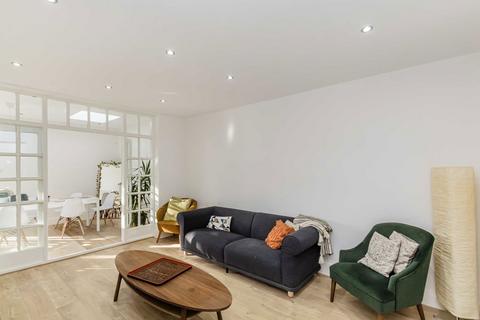 undefined, Cranmore Avenue, Isleworth TW7