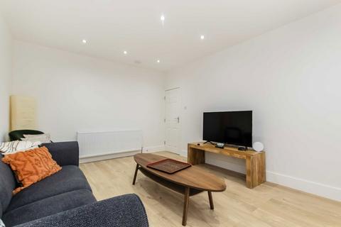 undefined, Cranmore Avenue, Isleworth TW7