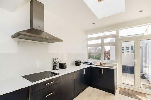 undefined, Cranmore Avenue, Isleworth TW7