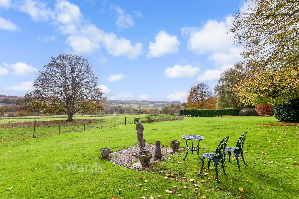 External Lifestyle Photograph