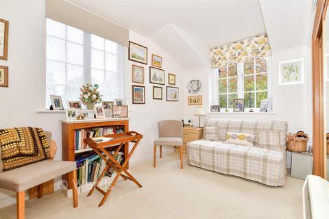 undefined, Barham Mews, Maidstone ME18