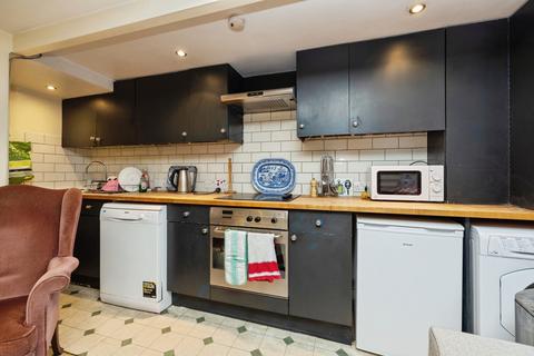 1 bedroom flat to rent, Wandsworth Road, London, SW8