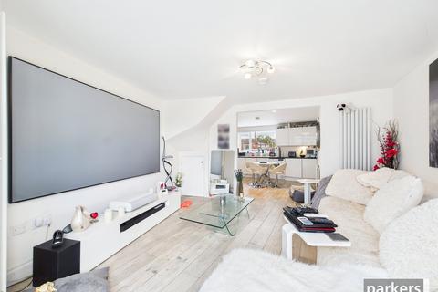 undefined, Longfield Road, Reading RG10